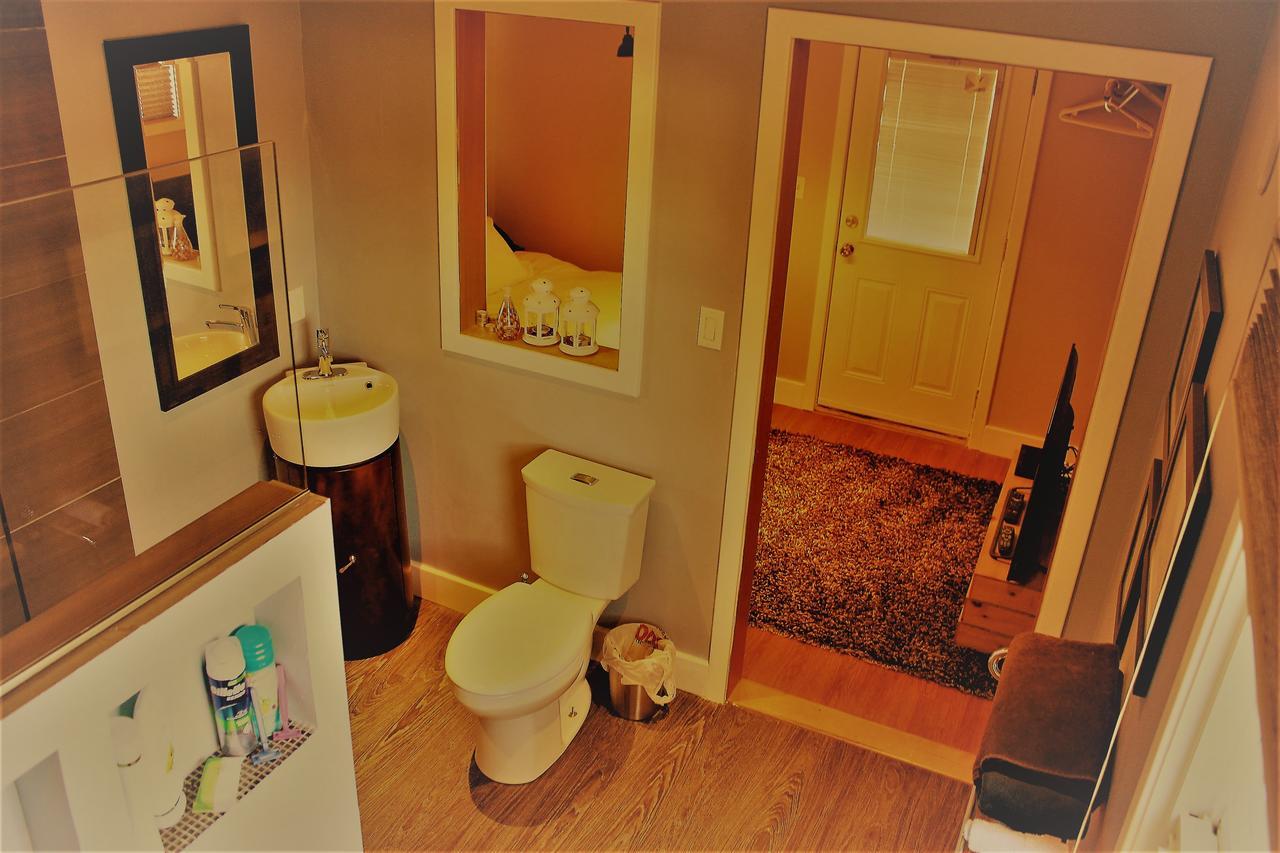 Huckleberry Cottage プリンスルパート エクステリア 写真